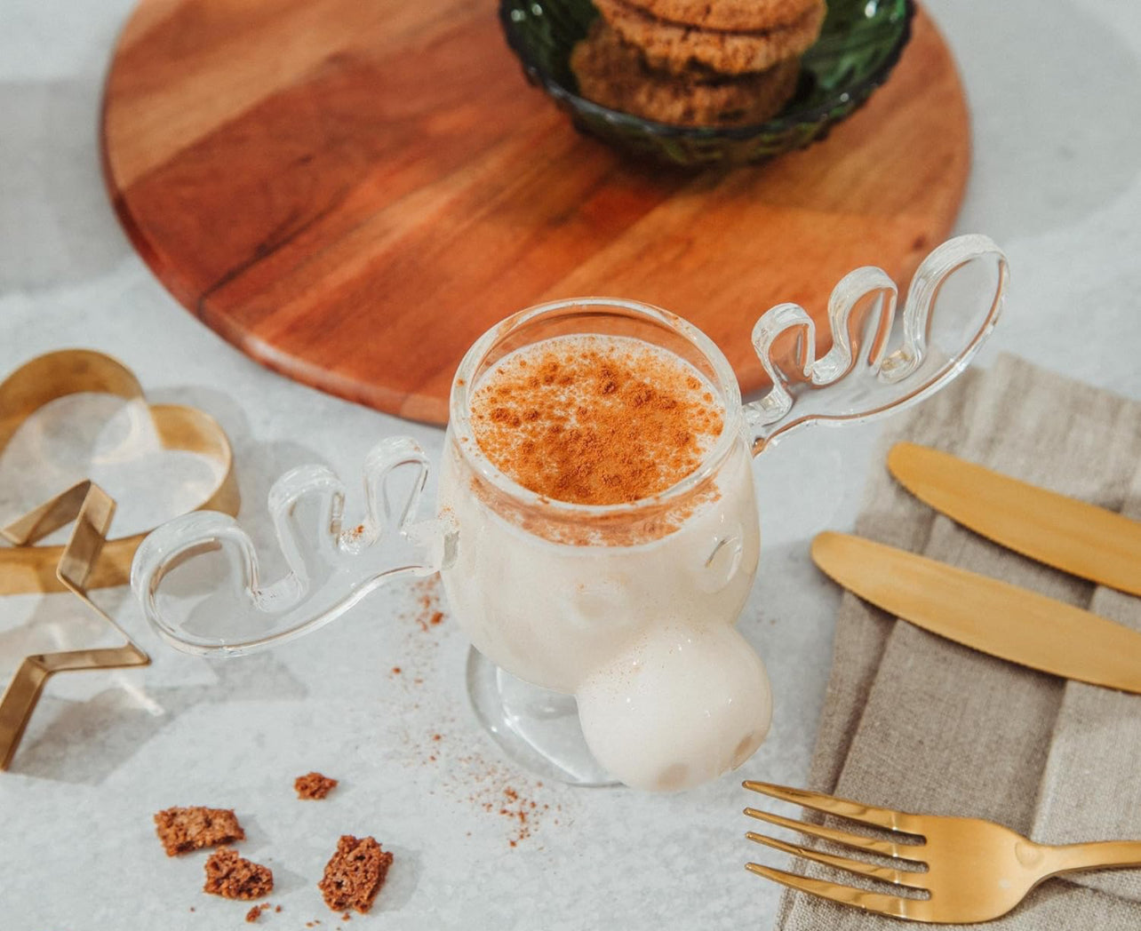 Moose Sculpted Glass Goblet Mug | Christmas Holiday Glassware For Drinks, Ice Cream, Festive Treats | NOT Acrylic, Cup Capacity 240ml/8oz
