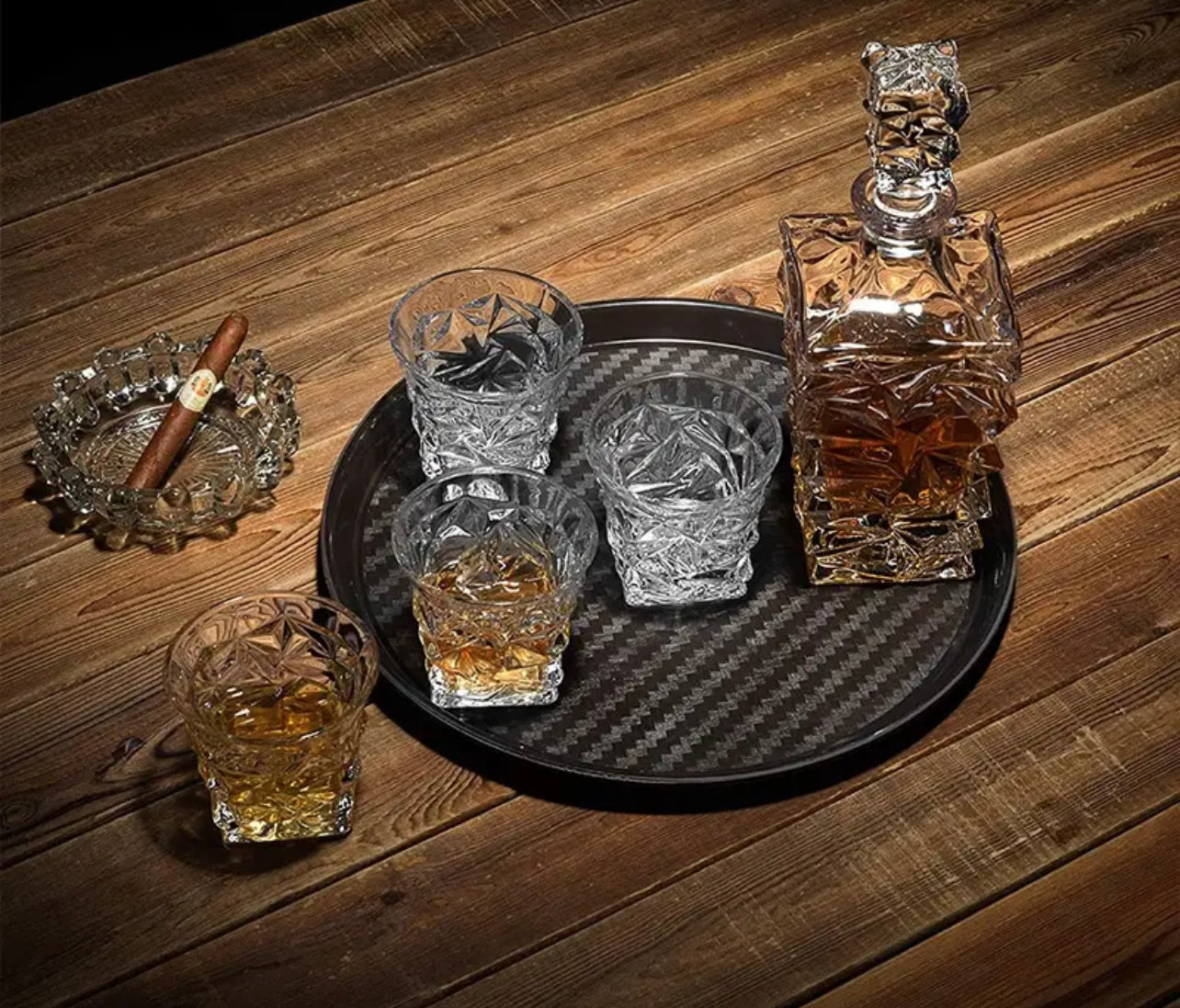 Rocked Up 6-Piece Decanter Set